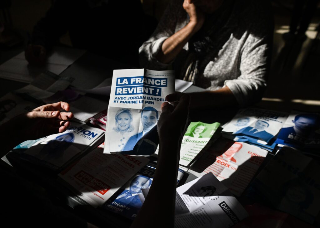 Election staff count ballots for the 2024 European Parliament election in Bayeux, France, on June 9, 2024. © Artur Widak/NurPhoto/Shutterstock